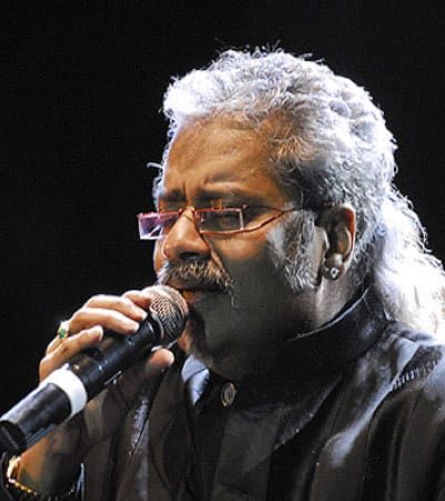 13. Hariharan Singer-Spectrum Team_400x450 13. Hariharan Singer-Spectrum Team_400x450