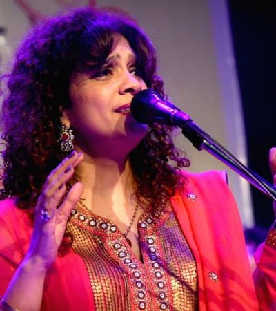 Penaz Masani -Gazal Singer-Spectrum Team_400x450 Penaz Masani -Gazal Singer-Spectrum Team_400x450